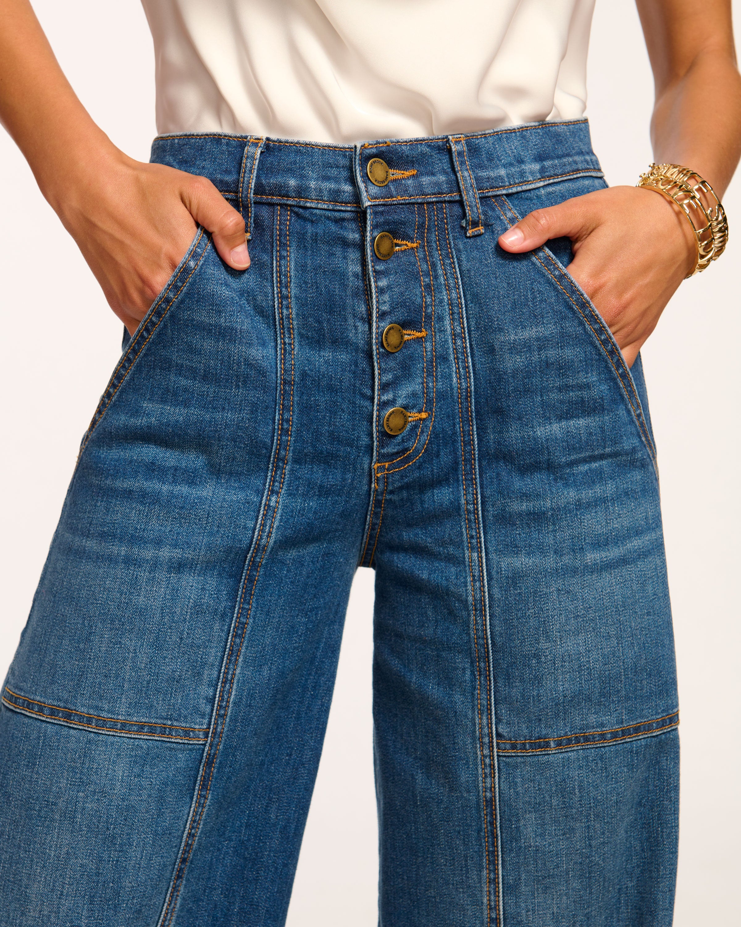 Flores High-Rise Wide Leg Jean - Image 4