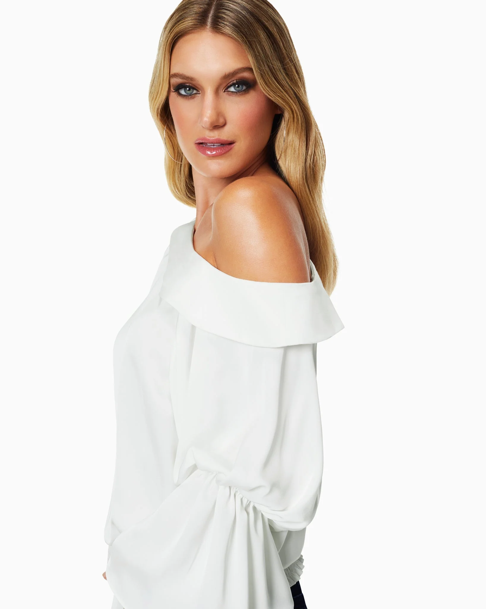 Sammy Off-The-Shoulder Top - Image 17